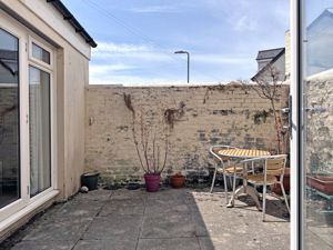 Photo 13- click for photo gallery